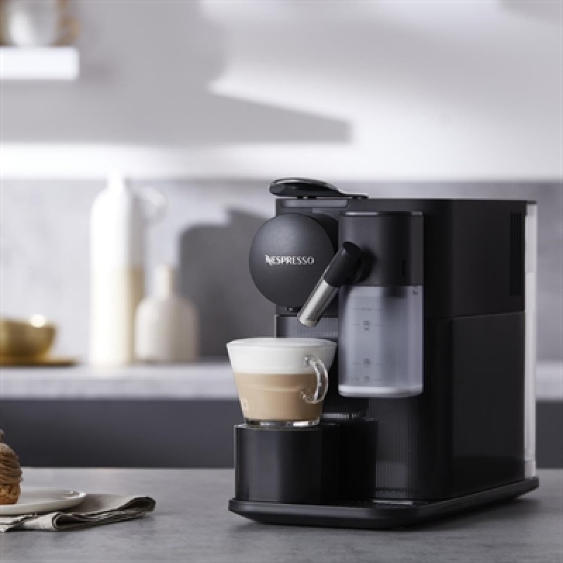 DeLonghi Nespresso Lattissima One Coffee Machine Black - Image 4